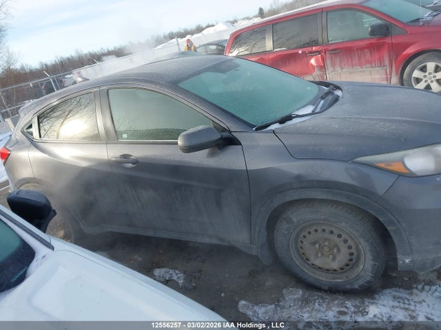 3CZRU6H3XHM104317 Honda HR-V LX