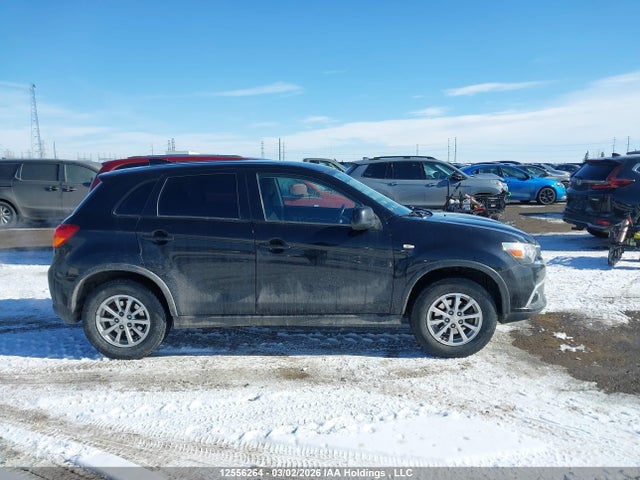JA4AJ3AU3HZ610531 Mitsubishi RVR SE