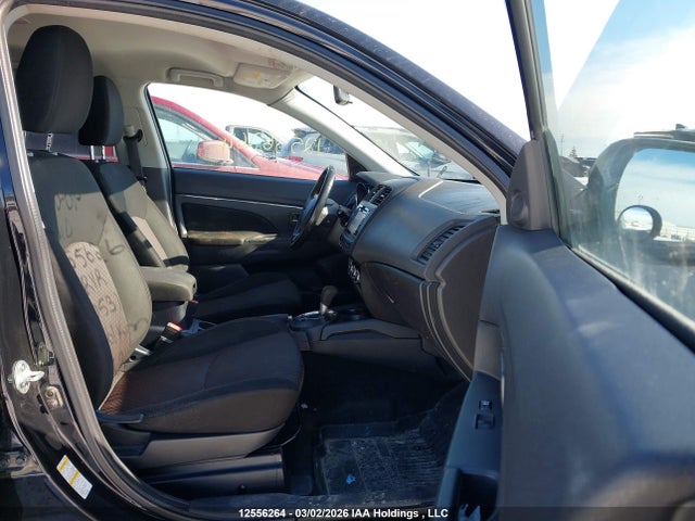 JA4AJ3AU3HZ610531 Mitsubishi RVR SE