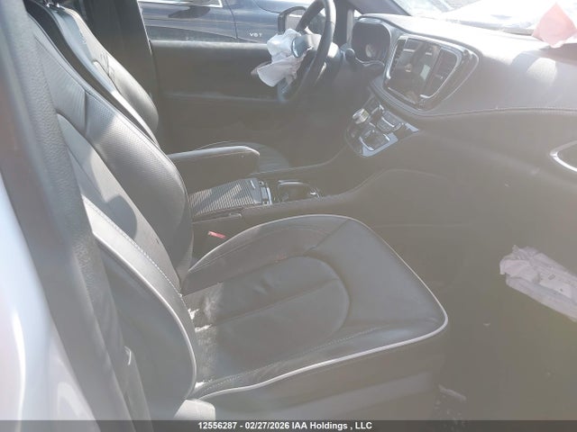 Продажа на аукционе авто 2025 Chrysler Pacifica Limited, vin: 2C4RC1GG2SR602608, номер лота: 12556287