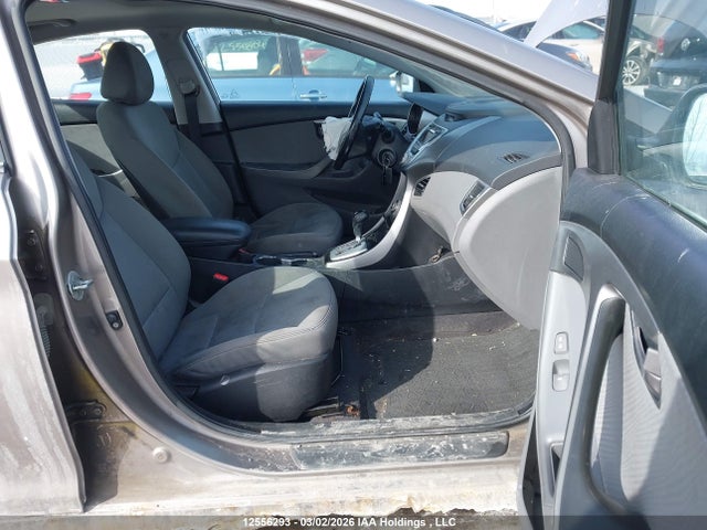 12556293 :رقم المزاد ، 5NPDH4AE4CH085766 vin ، 2012 Hyundai Elantra مزاد بيع