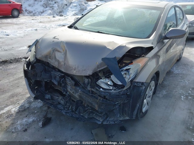 12556293 :رقم المزاد ، 5NPDH4AE4CH085766 vin ، 2012 Hyundai Elantra مزاد بيع