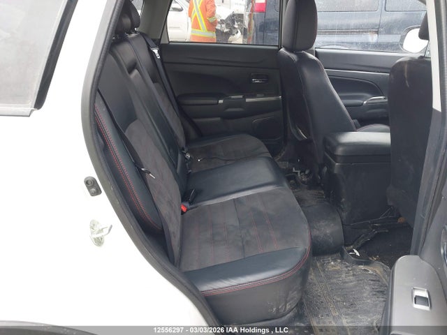 JA4AJ4AW0KU605427 Mitsubishi RVR