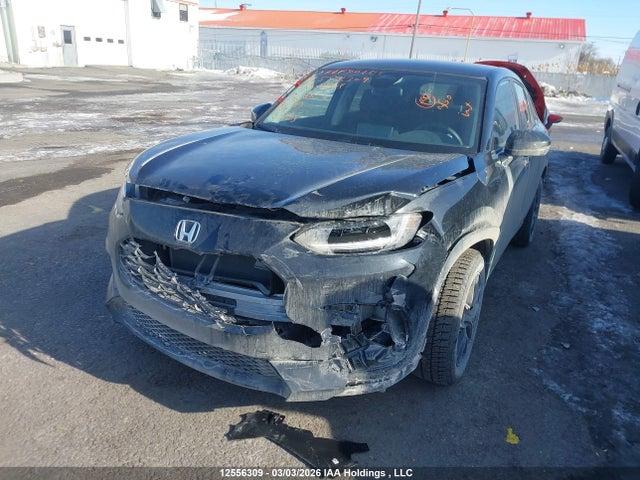 3CZRZ2H38RM106241 Honda HR-V LX