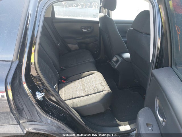 3CZRZ2H38RM106241 Honda HR-V LX