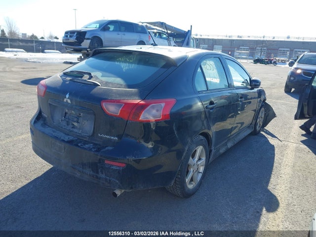 12556310 :رقم المزاد ، JA32X2HU5FU601606 vin ، 2015 Mitsubishi Lancer Sportback Es مزاد بيع