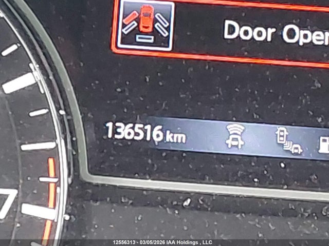 12556313 :رقم المزاد ، 5N1DR2MM2JC633918 vin ، 2018 Nissan Pathfinder S/sv/sl/platinum مزاد بيع