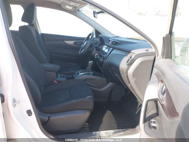 JN1BJ1CP9HW021624 Nissan Rogue Sport S/sv/sl