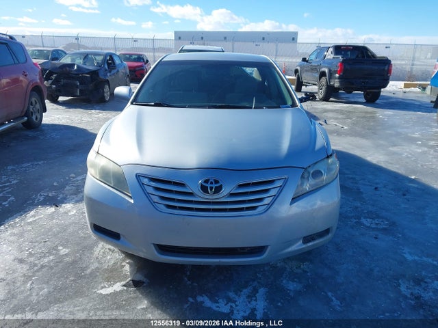 2007 Toyota Camry Le/se მანქანა იყიდება აუქციონზე, vin: 4T1BE46K37U053980, აუქციონის ნომერი: 12556319