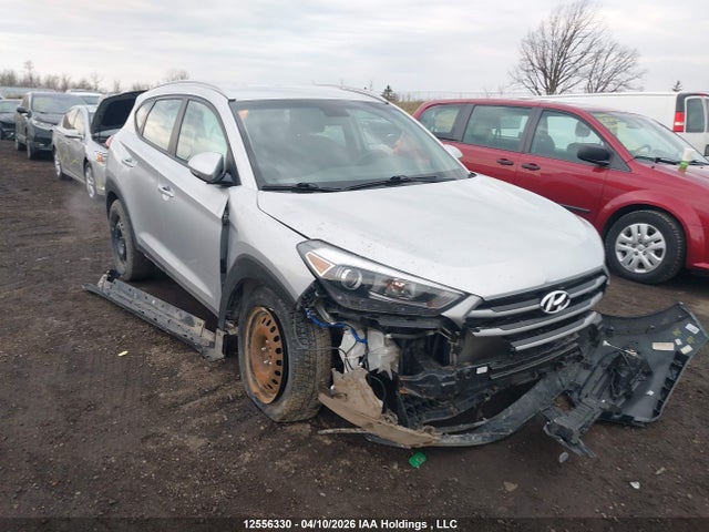 12556330 :رقم المزاد ، KM8J3CA44JU786258 vin ، 2018 Hyundai Tucson Premium 2.0l مزاد بيع