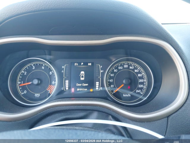 1C4PJMAB8FW599058 Jeep Cherokee Sport
