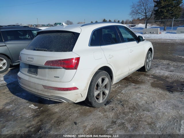 WA1AAAFY0R2063096 Audi Q5 Komfort 45