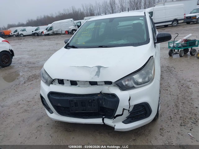 12556355 :رقم المزاد ، KL8CB6SA3GC565943 vin ، 2016 Chevrolet Spark Ls مزاد بيع