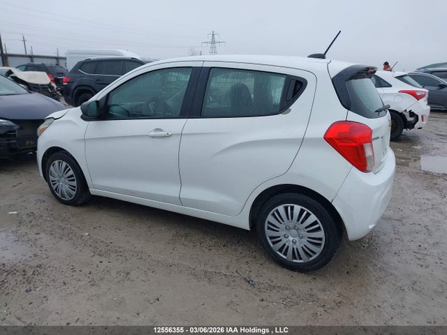 12556355 :رقم المزاد ، KL8CB6SA3GC565943 vin ، 2016 Chevrolet Spark Ls مزاد بيع