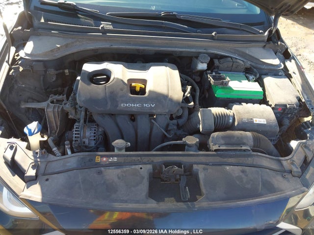 KMHD84LF1HU308330 Hyundai ELANTRA GL