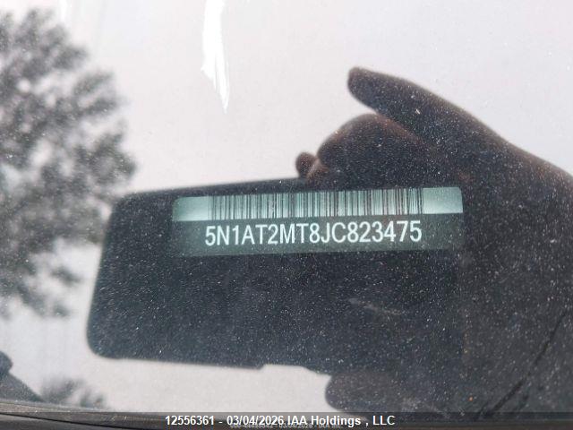 5N1AT2MT8JC823475 Nissan Rogue S/sl
