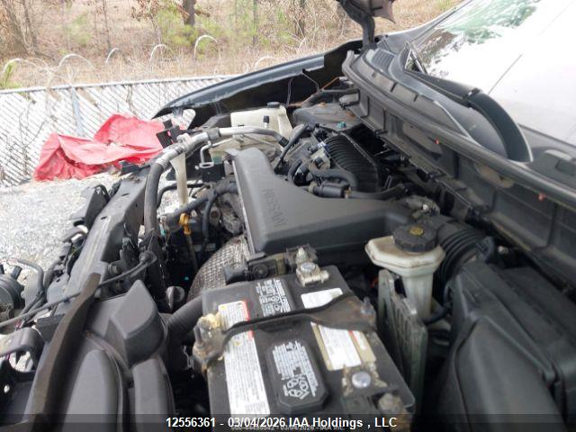 5N1AT2MT8JC823475 Nissan Rogue S/sl