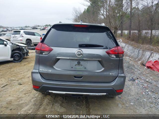 5N1AT2MT8JC823475 Nissan Rogue S/sl