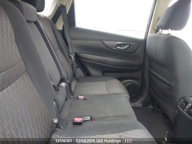 5N1AT2MT8JC823475 Nissan Rogue S/sl