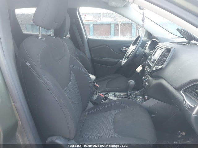 Продаж на аукціоні авто 2019 Jeep Cherokee Sport, vin: 1C4PJMAB4KD193185, номер лоту: 12556364