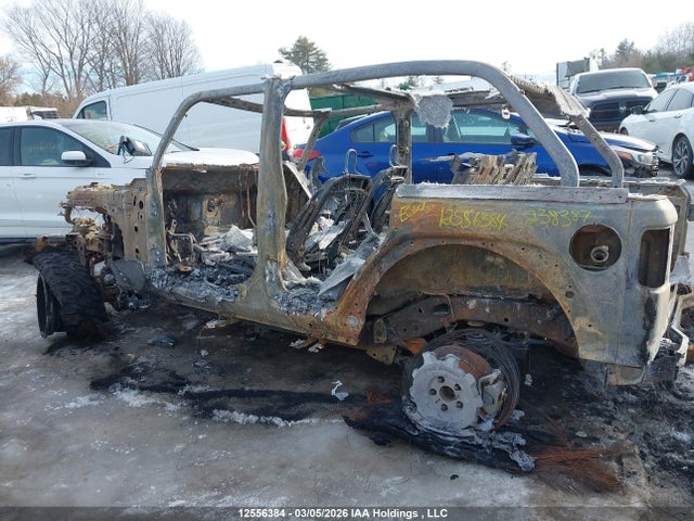 1C4HJXEN8NW238387 Jeep Wrangler Unlimited Sahara