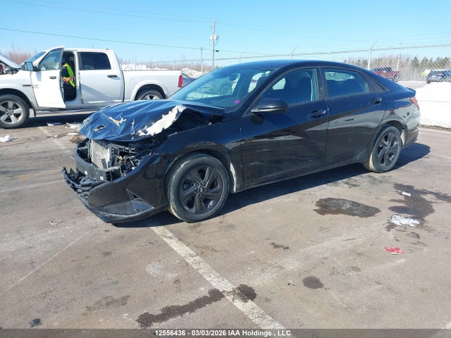 KMHLM4AG8NU354008 Hyundai Elantra Preferred Ivt