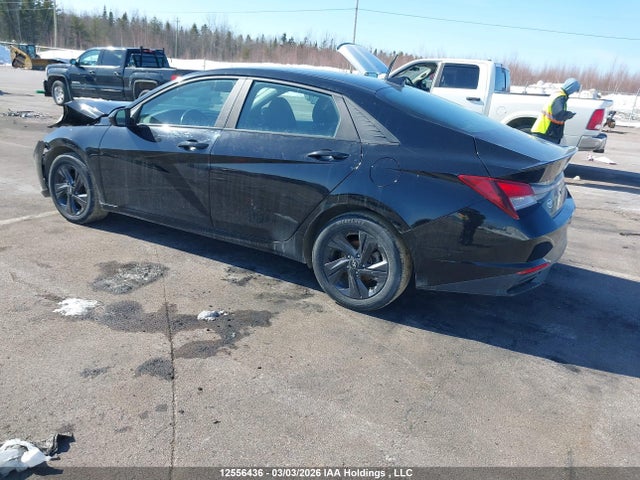 KMHLM4AG8NU354008 Hyundai Elantra Preferred Ivt