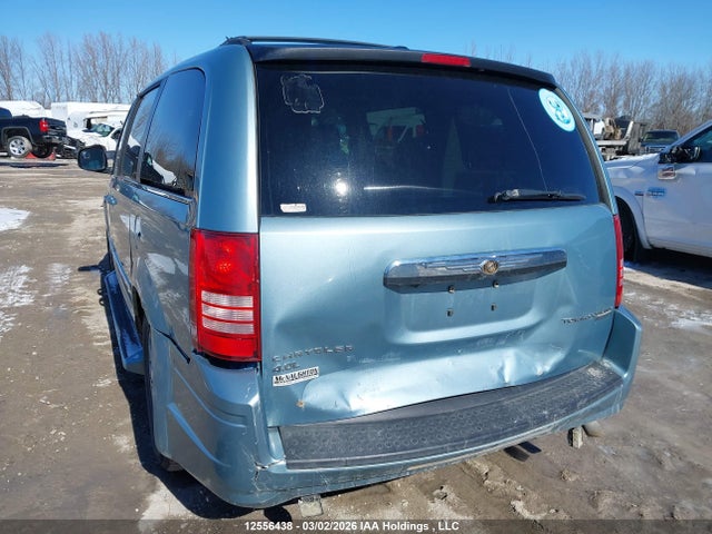 2010 Chrysler Town & Country მანქანა იყიდება აუქციონზე, vin: 2A4RR5DX6AR259286, აუქციონის ნომერი: 12556438