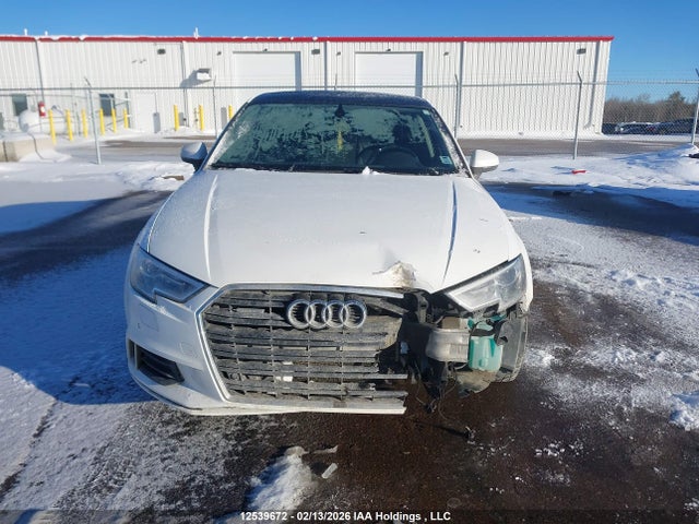 WAUB8GFF4J1041889 Audi A3 2.0t Komfort