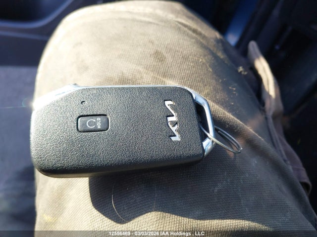 Продаж на аукціоні авто 2023 Kia Niro, vin: KNDCR3LE0P5082823, номер лоту: 12556469