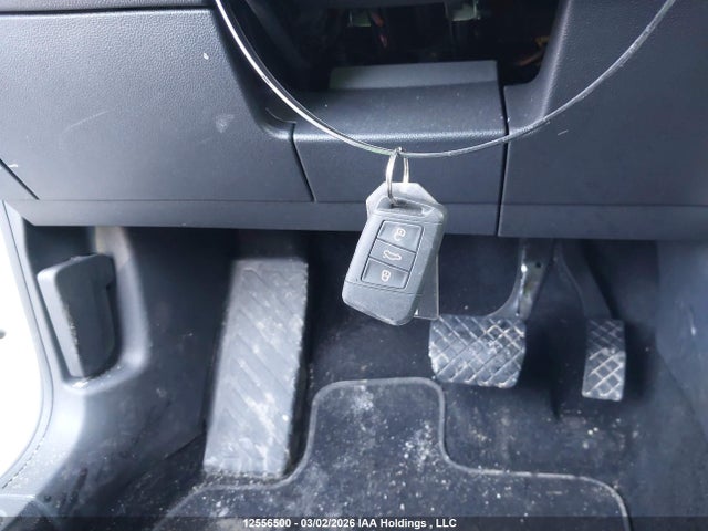 3VV8C7B27SM059114 Volkswagen TAOS S