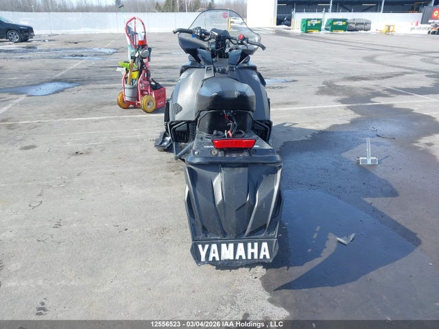 12556523 :رقم المزاد ، 4UF8MB203JT000132 vin ، 2018 Yamaha Sw1nsrlppl مزاد بيع