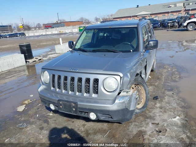 1C4NJRAB0ED776491 Jeep Patriot Sport/north