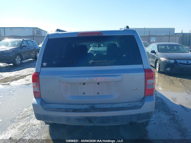 1C4NJRAB0ED776491 Jeep Patriot Sport/north