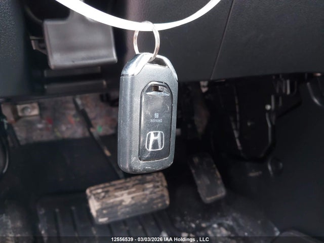 2016 Honda Cr-v Touring მანქანა იყიდება აუქციონზე, vin: 5J6RM4H98GL805690, აუქციონის ნომერი: 12556539