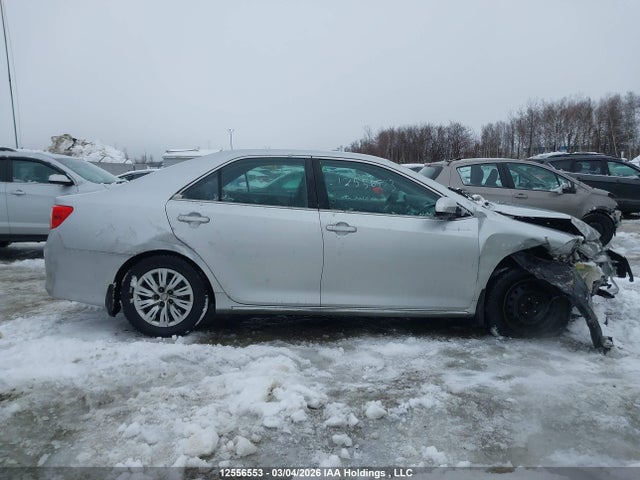 12556553 :رقم المزاد ، 4T1BF1FK6CU106466 vin ، 2012 Toyota Camry Le مزاد بيع