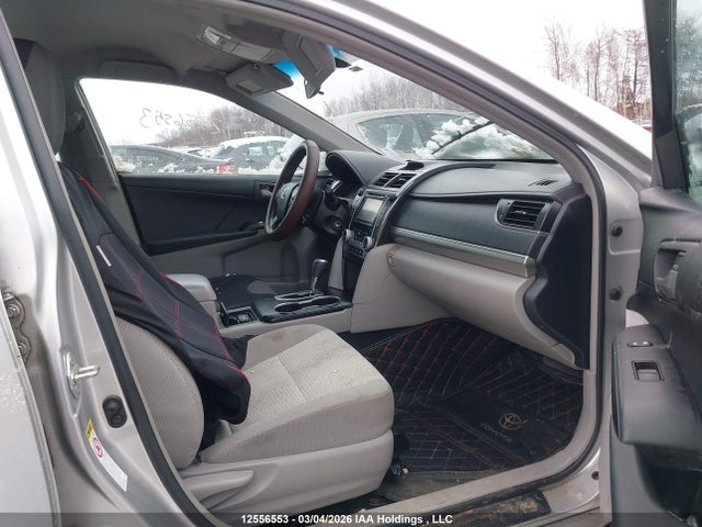 12556553 :رقم المزاد ، 4T1BF1FK6CU106466 vin ، 2012 Toyota Camry Le مزاد بيع