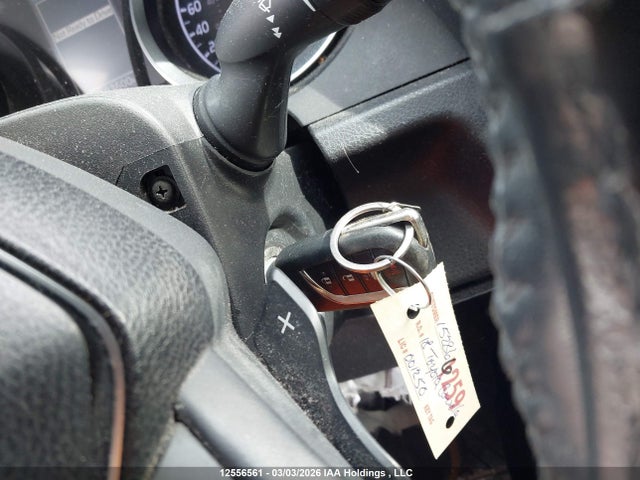 4T1B11HK5JU001250 Toyota CAMRY SE