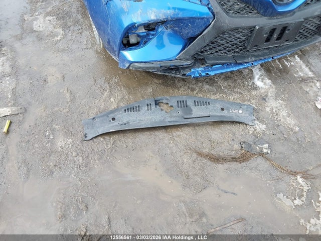4T1B11HK5JU001250 Toyota CAMRY SE