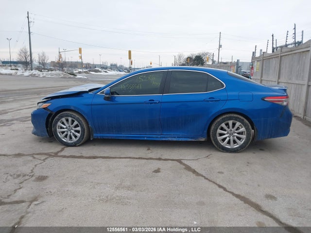 4T1B11HK5JU001250 Toyota CAMRY SE