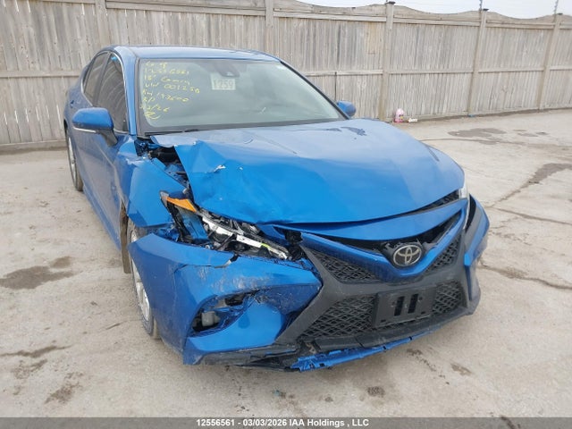 4T1B11HK5JU001250 Toyota CAMRY SE