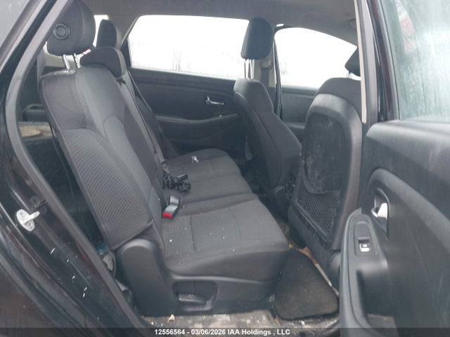 12556564 :رقم المزاد ، KNAHT8A34F7083771 vin ، 2015 Kia Rondo Lx/lx Value/lx Winter Edition مزاد بيع