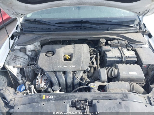 KMHD84LFXHU188057 Hyundai Elantra Gls