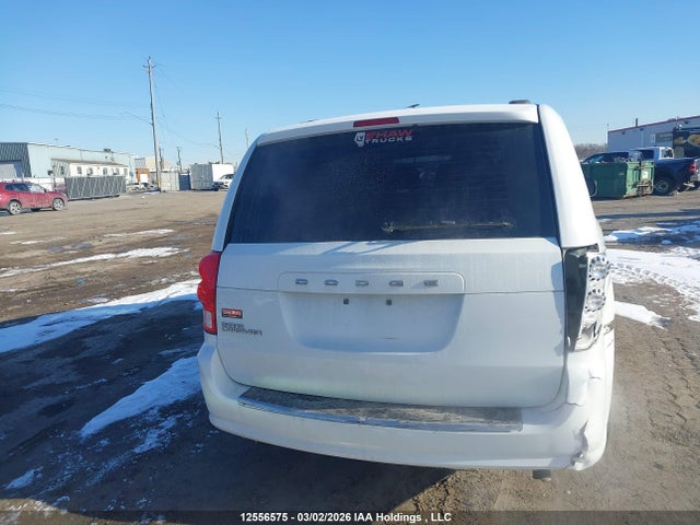 2C4RDGBG0FR614088 Dodge Grand Caravan Se