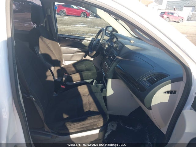2C4RDGBG0FR614088 Dodge Grand Caravan Se