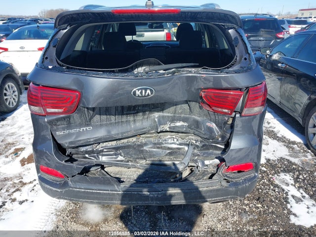 5XYPGDA39KG457929 KIA Sorento 2.4l Lx