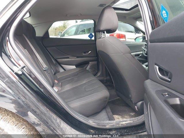 KMHLM4AG1NU289387 Hyundai Elantra Preferred Ivt With Sun And Tech Package