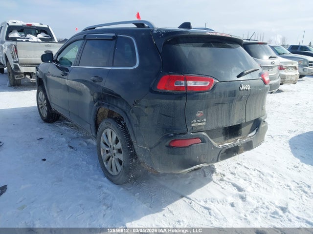 1C4PJMJS6HW585078 Jeep Cherokee Overland
