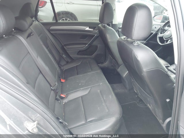 3VWG17AU7JM257772 Volkswagen Golf 1.8 Tsi Comfortline/1.8 Tsi Highline/1.8 Tsi Trendline