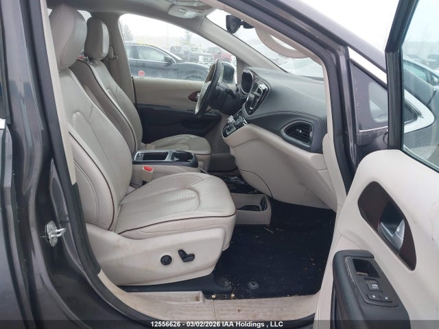 2C4RC1GG8HR533321 Chrysler Pacifica Limited